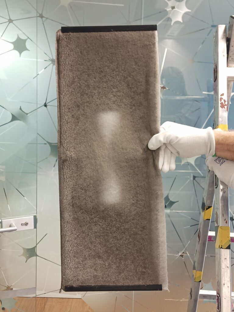 Názory zákazníků na čištění stropů – špinavý filtr